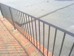 images/wrought-iron-ramp-railing.jpg